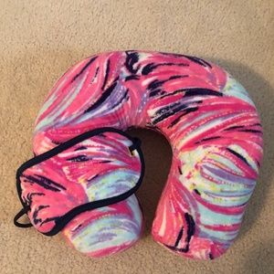Lilly Pulitzer Neck Pillow and Eye Mask (New)